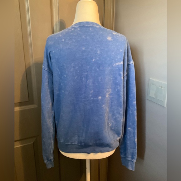 Pink Floyd small blue “THE DARKSIDE OF THE MOON” sweatshirt - Picture 2 of 2